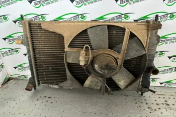 Radiator apa racire motor Volkswagen VW Polo 3 6N [1994 - 2001] Hatchback 5-usi 1.4 MT (60 hp)