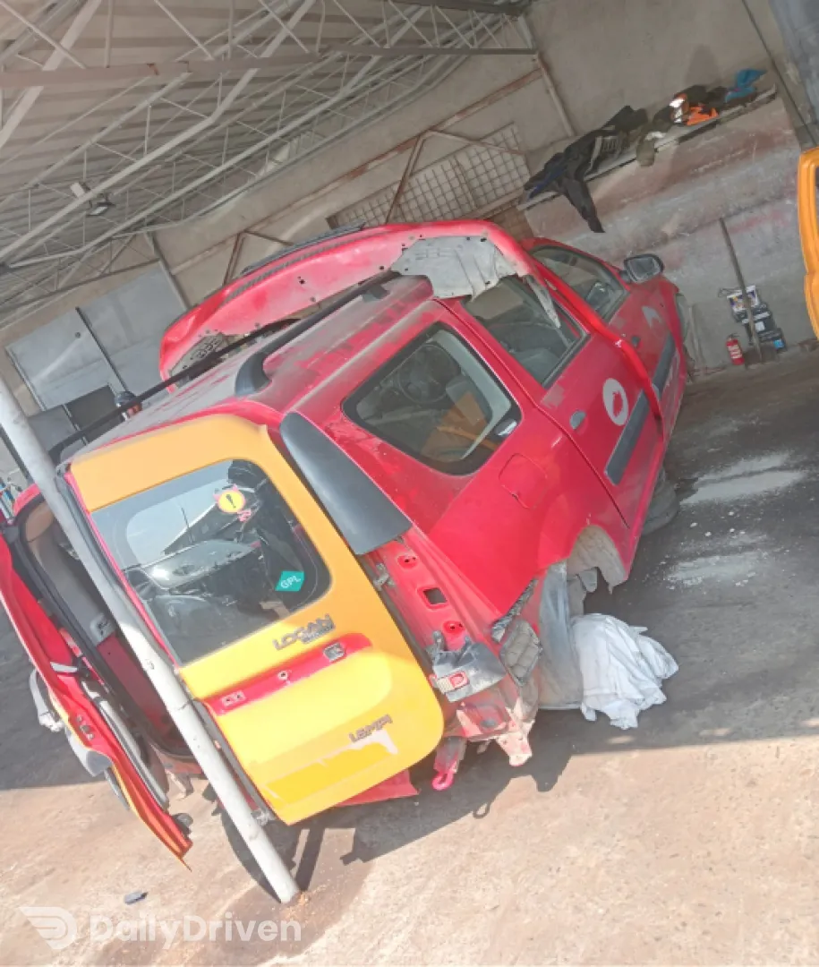 Capac Ceas Bord Dacia Logan  [facelift] [2007 - 2012] MCV wagon 1.6 MT (87 hp)