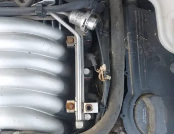 Rampa injectoare Volkswagen VW Passat B5.5 [facelift] [2000 - 2005] wagon 2.8 4Motion AT (193 hp)