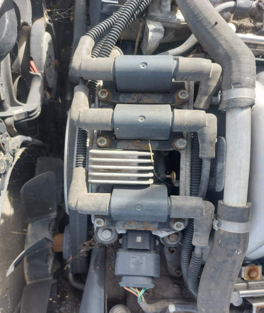 Bobina inductie Volkswagen VW Passat B5.5 [facelift] [2000 - 2005] wagon 2.8 4Motion AT (193 hp)