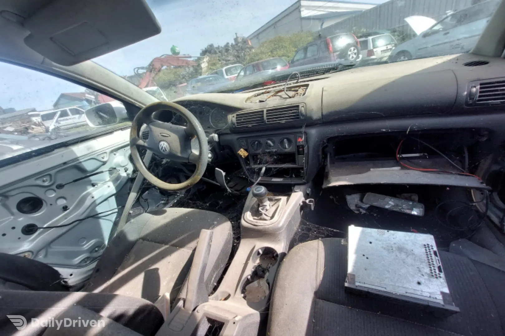 Fuzeta spate stanga Volkswagen VW Passat B5.5 [facelift] [2000 - 2005] wagon 2.8 4Motion AT (193 hp)
