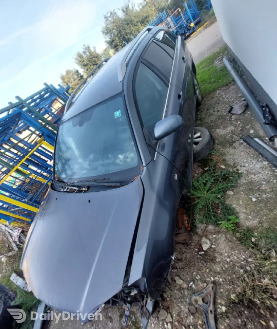 Carcasa filtru aer Toyota Avensis 2 T25 [2002 - 2006] wagon 2.2 D MT (175 hp)