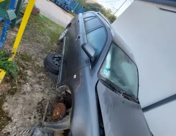 Carcasa filtru aer Toyota Avensis 2 T25 [2002 - 2006] wagon 2.2 D MT (175 hp)