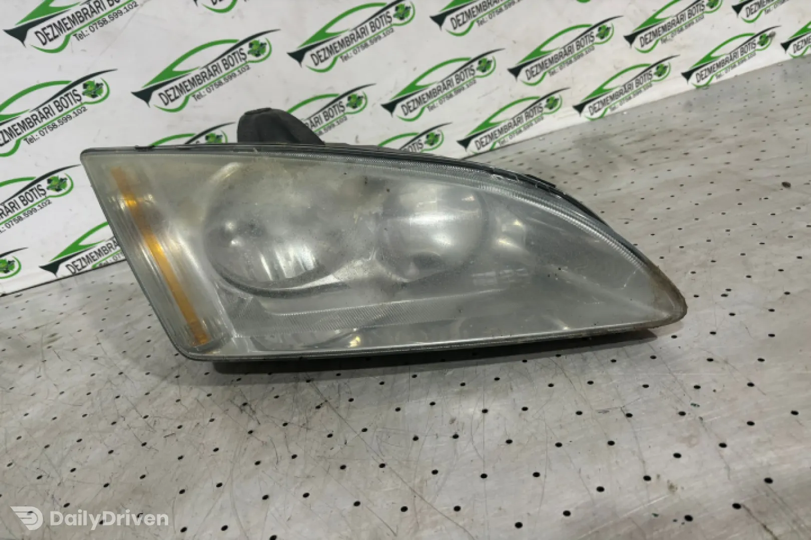 Far dreapta Ford Focus 2 [2004 - 2008] wagon 5-usi 1.6 TDCi MT (90 hp)