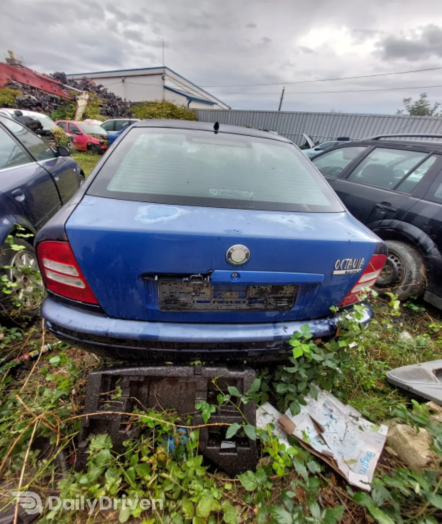 Macara geam spate stanga electrica Skoda Octavia  [1996 - 2000] Liftback 5-usi 1.6 MT (75 hp)