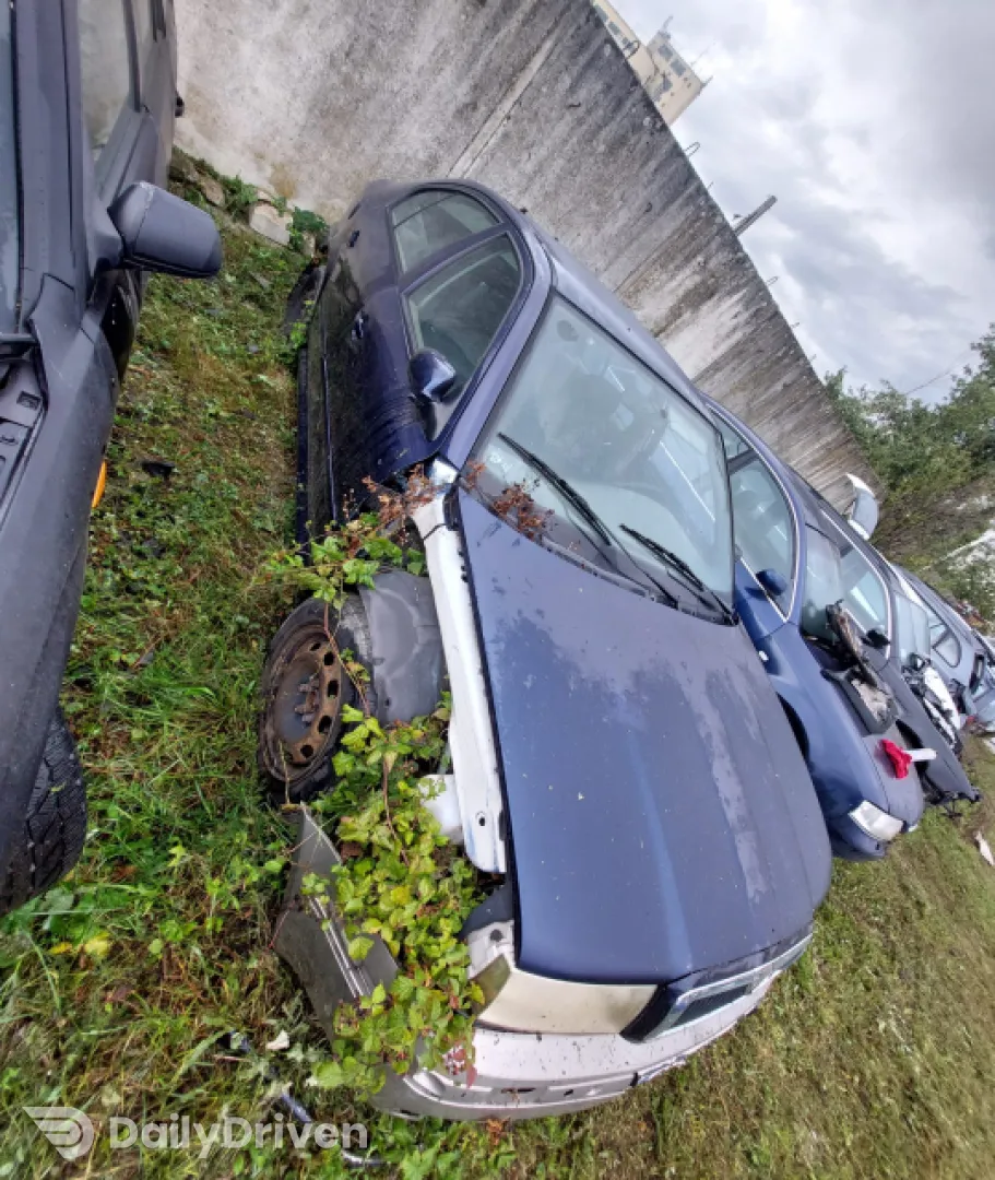 Motoras macara geam spate dreapta Skoda Octavia  [1996 - 2000] Liftback 5-usi 1.6 MT (75 hp)