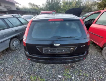 Far stanga Ford Fiesta 5 [2001 - 2007] Hatchback 5-usi 1.4 TDCi Durashift (68 hp)