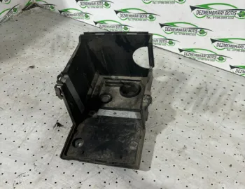 Suport baterie Ford Focus 2 [2004 - 2008] wagon 5-usi 1.6 TDCi MT (90 hp)