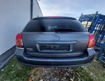 Armatura bara fata Toyota Avensis 2 T25 [2002 - 2006] wagon 2.2 D MT (175 hp)