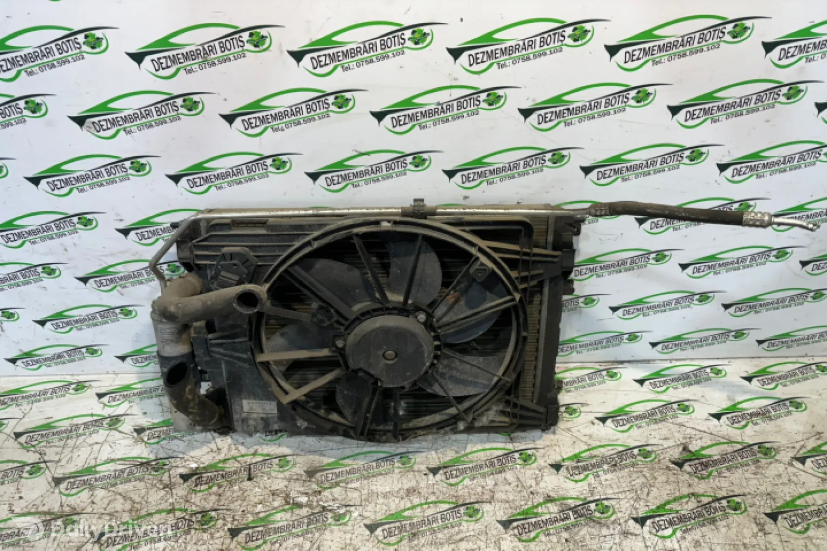 Electroventilator racire motor / AC Dacia Logan  [facelift] [2007 - 2012] MCV wagon 1.6 MT (87 hp)