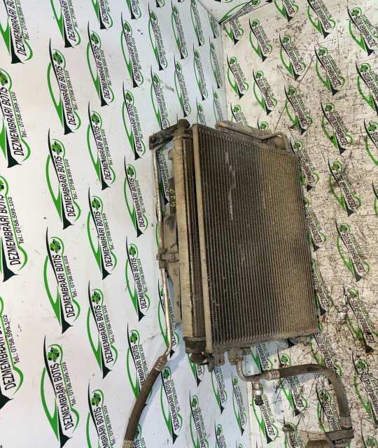 Radiator apa racire motor Nissan Almera N16 [2000 - 2003] Hatchback 5-usi 1.5 MT (98 hp)