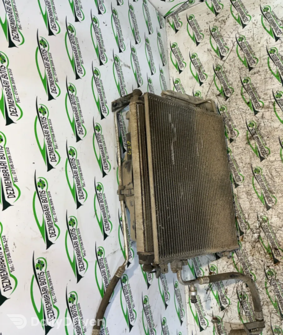 Electroventilator racire motor / AC Nissan Almera N16 [2000 - 2003] Hatchback 5-usi 1.5 MT (98 hp)