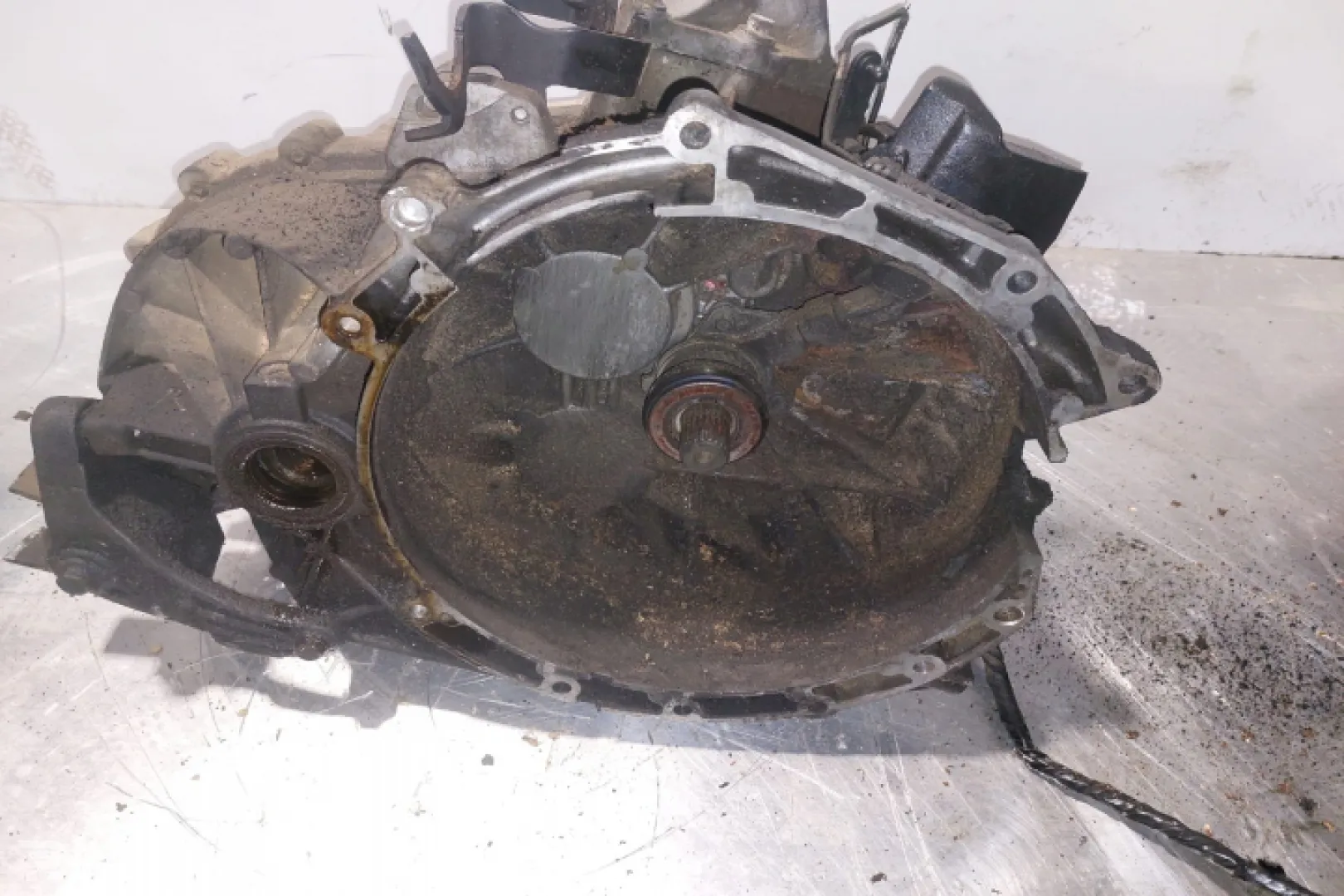 Cutie de viteze manuala Ford Mondeo 3 [2000 - 2003] Sedan 2.0 TDCi 5MT (115 hp)