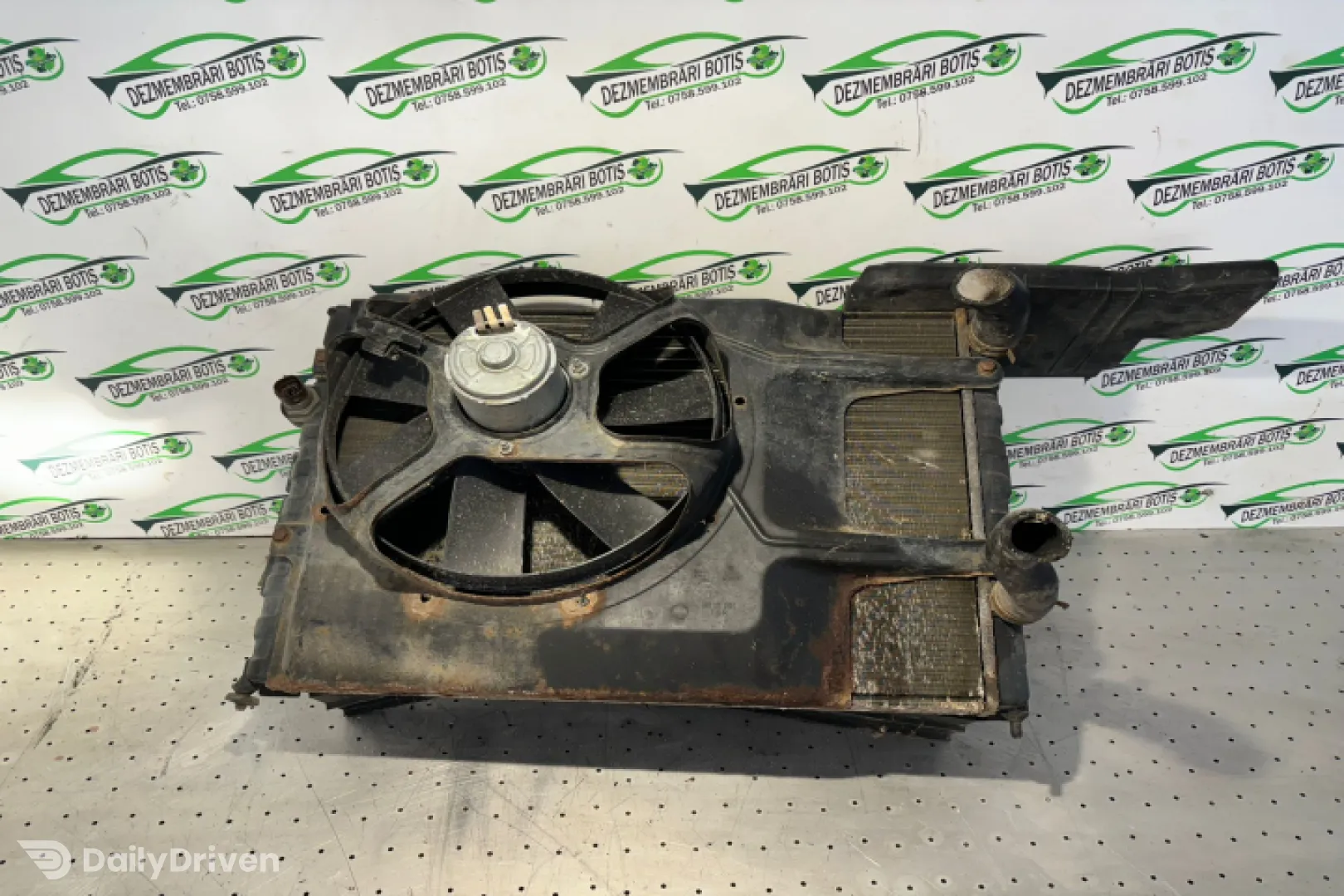 Radiator apa racire motor Volkswagen VW Passat B4 [1993 - 1997] Sedan 1.8 MT (90 hp)