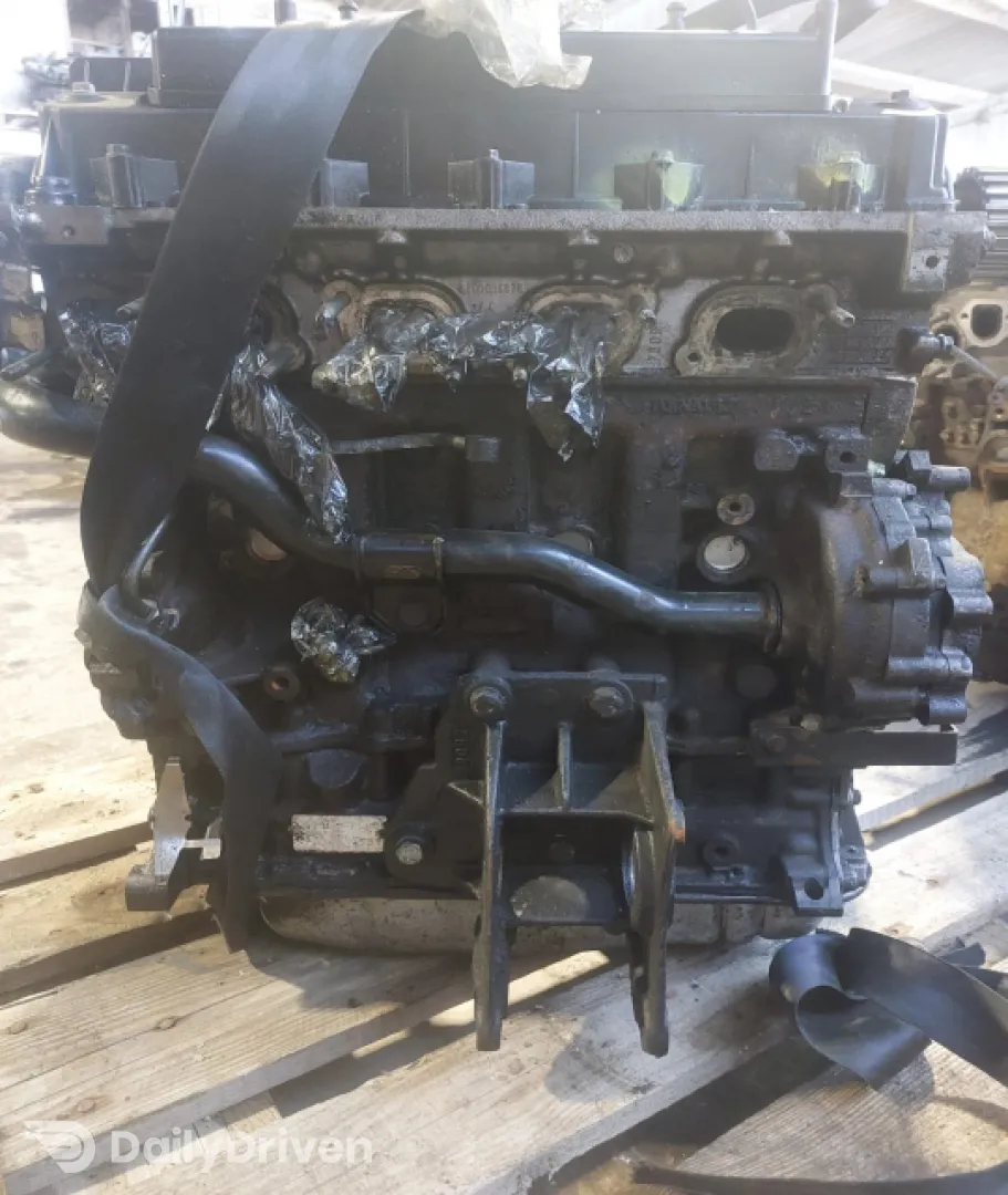 Motor Fara Anexe Renault Master 2 [1997 - 2004] Autoutilitara cu prelata 2-usi 2.2 dCi MT (90 hp)