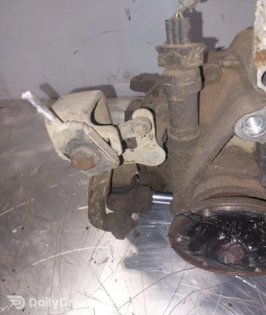 Cutie de viteze manuala Volkswagen VW Polo 3 6N [1994 - 2001] Hatchback 3-usi 1.0 MT (45 hp)