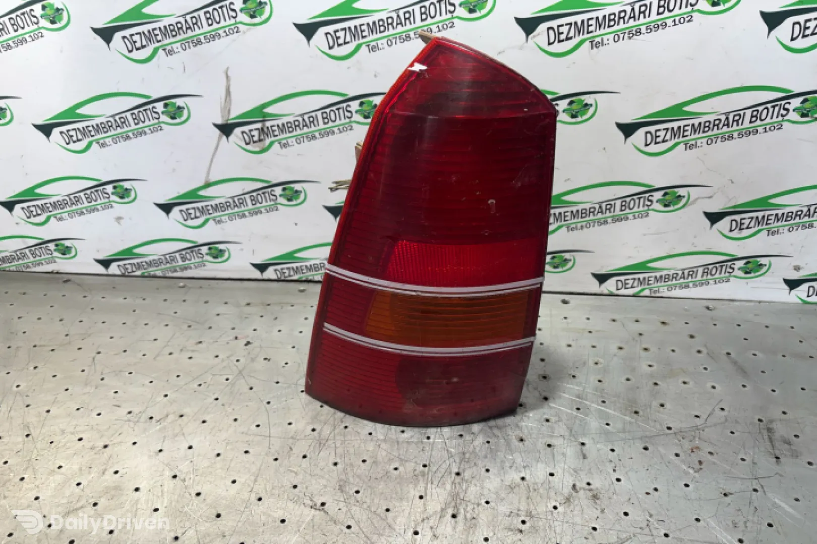 Lampa / Tripla stop dreapta pe aripa Ford Focus  [1998 - 2004] wagon 5-usi 1.8 MT (116 hp)