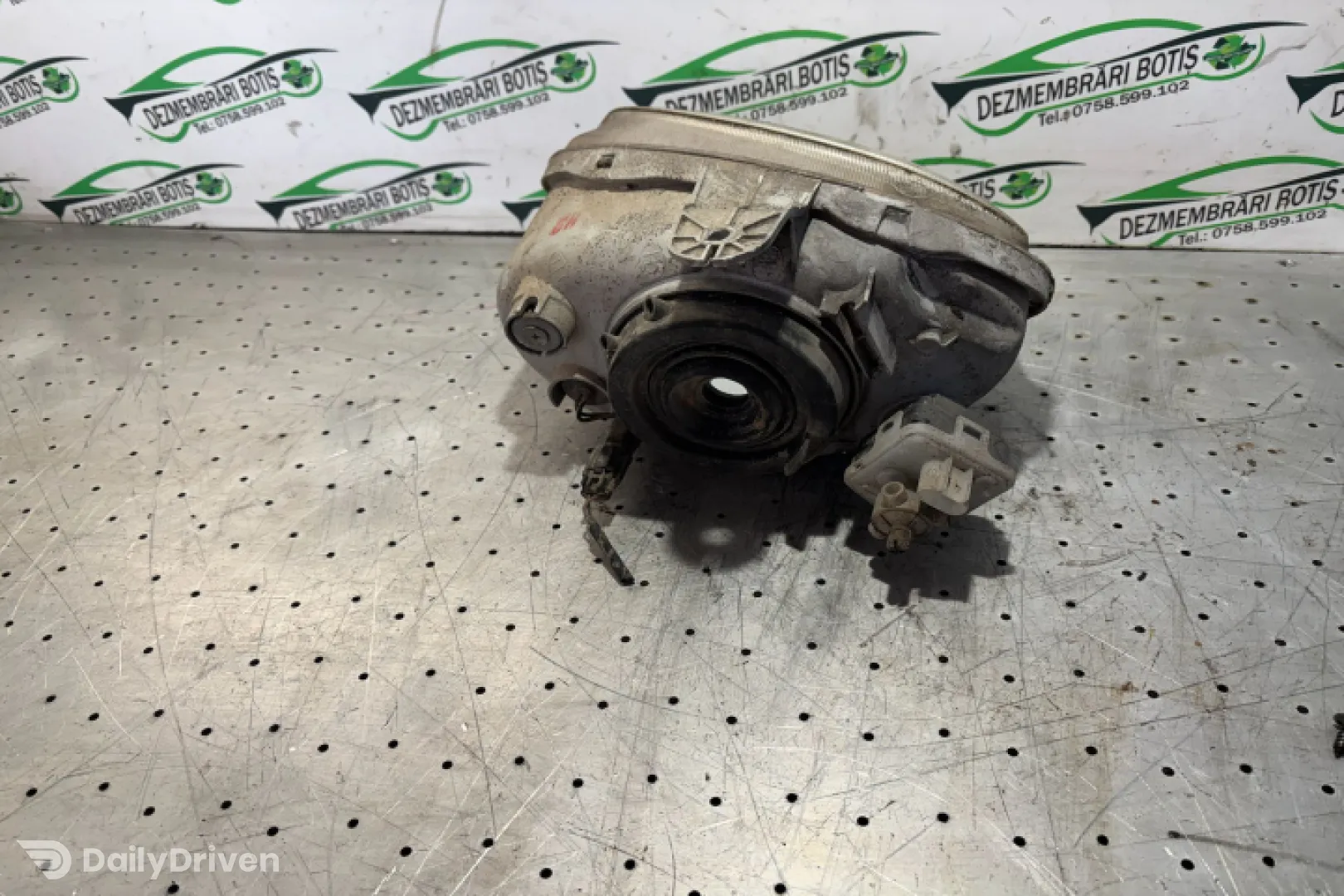 Far dreapta Daewoo Matiz M100 [1998 - 2001] Hatchback 0.8 MT (52 hp)
