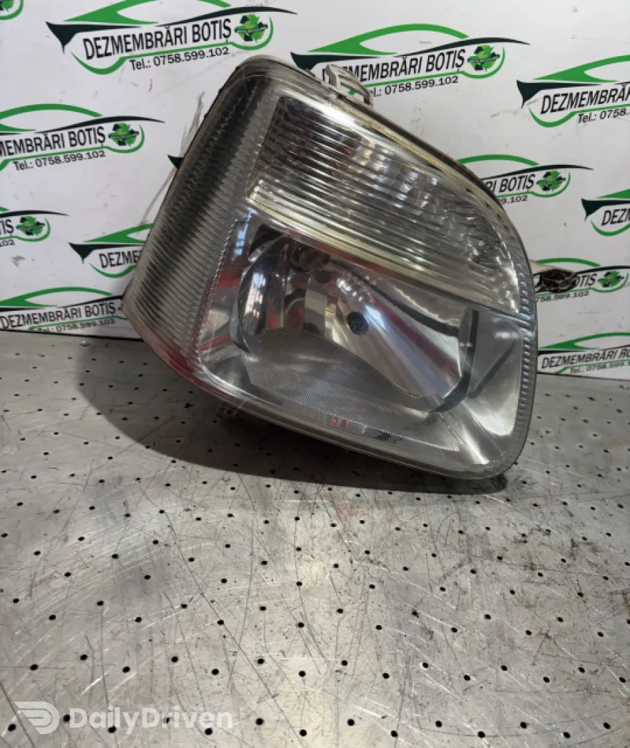 Far dreapta Suzuki Wagon R 3 [2003 - 2008] Hatchback 5-usi 1.3 MT (94 hp)