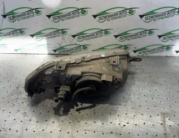 Far stanga Chevrolet Kalos  [2003 - 2008] Sedan 1.4 MT (94 hp)