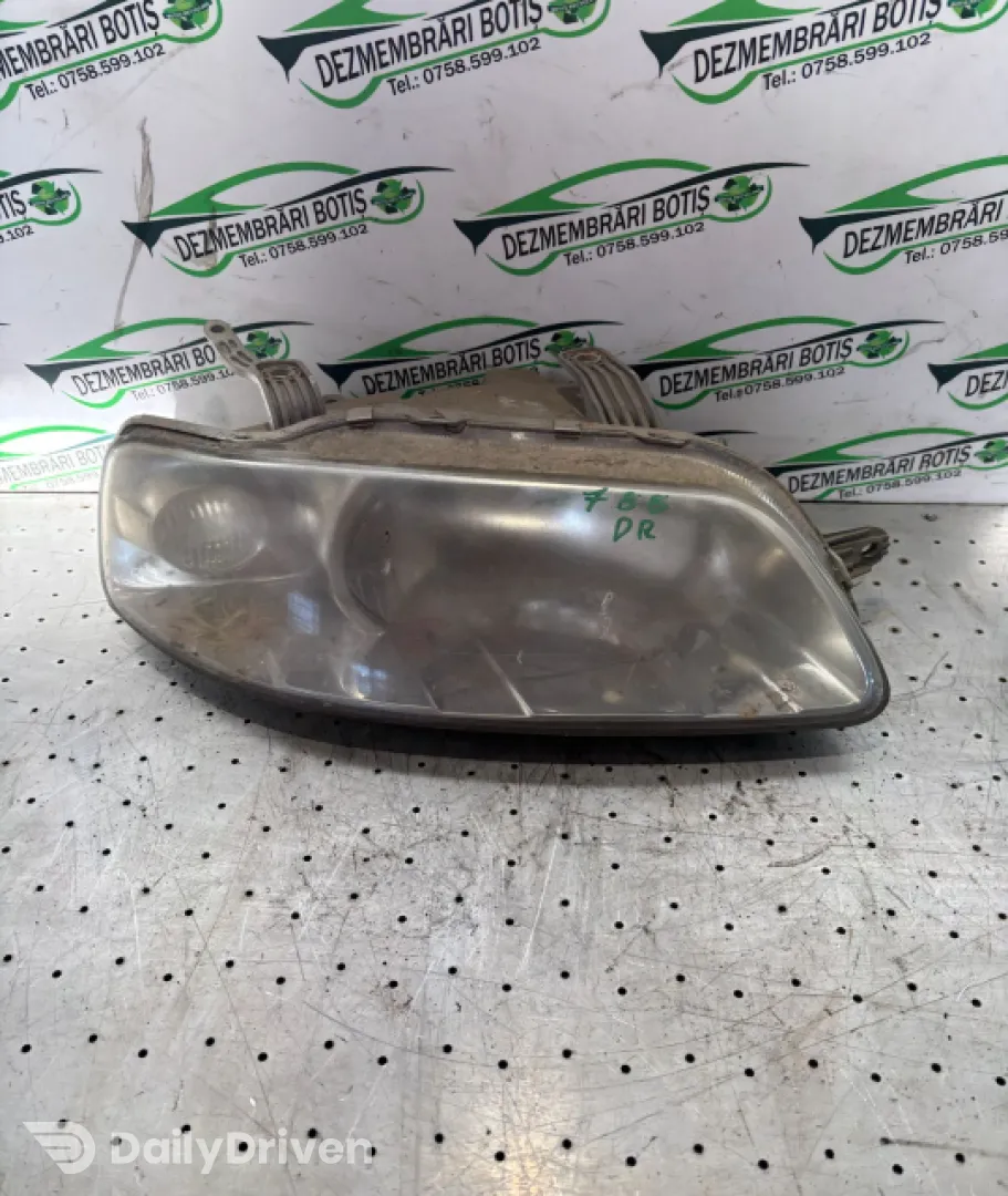 Far dreapta Chevrolet Kalos  [2003 - 2008] Sedan 1.4 MT (94 hp)