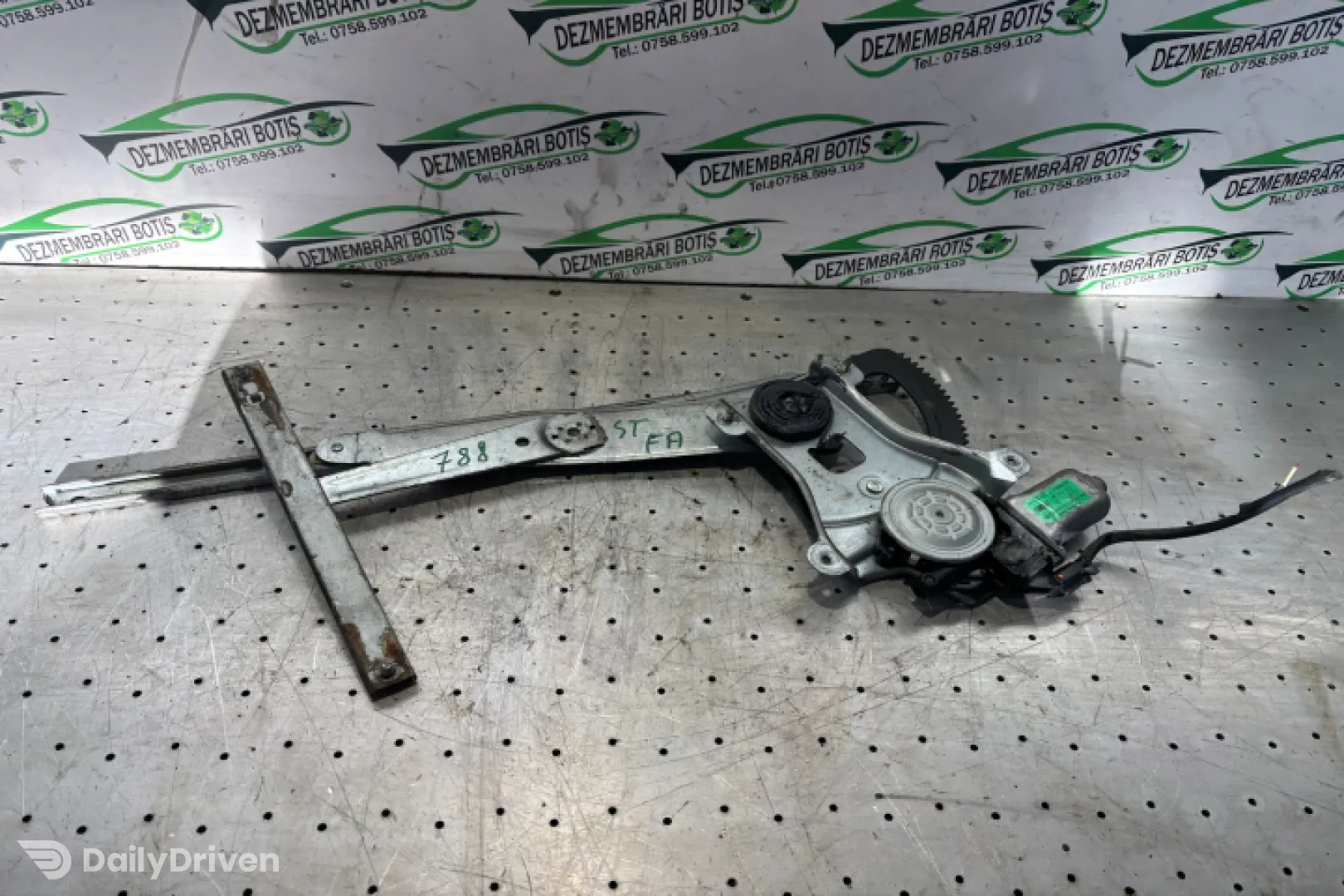 Macara geam fata stanga electrica Chevrolet Kalos  [2003 - 2008] Sedan 1.4 MT (94 hp)