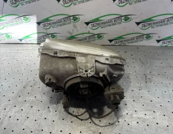 Far dreapta Daewoo Leganza  [1997 - 2002] Sedan 2.0 MT (110 hp)
