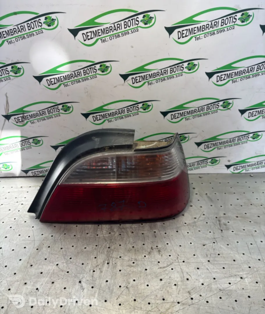 Lampa / Tripla stop dreapta pe aripa Daewoo Cielo  [1994 - 2002] Sedan 4-usi 1.5 i MT (75 hp)