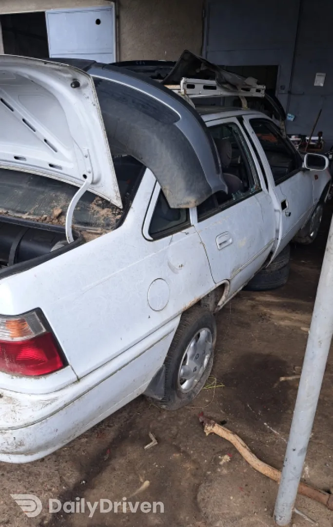 Lampa / Tripla stop dreapta pe aripa Daewoo Cielo  [1994 - 2002] Sedan 4-usi 1.5 i MT (75 hp)