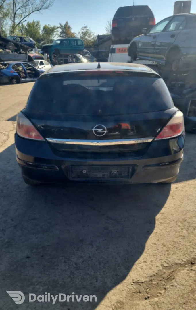 Aripa spate stanga Opel Astra H [2004 - 2007] Hatchback 1.7 CDTI MT (80 hp)
