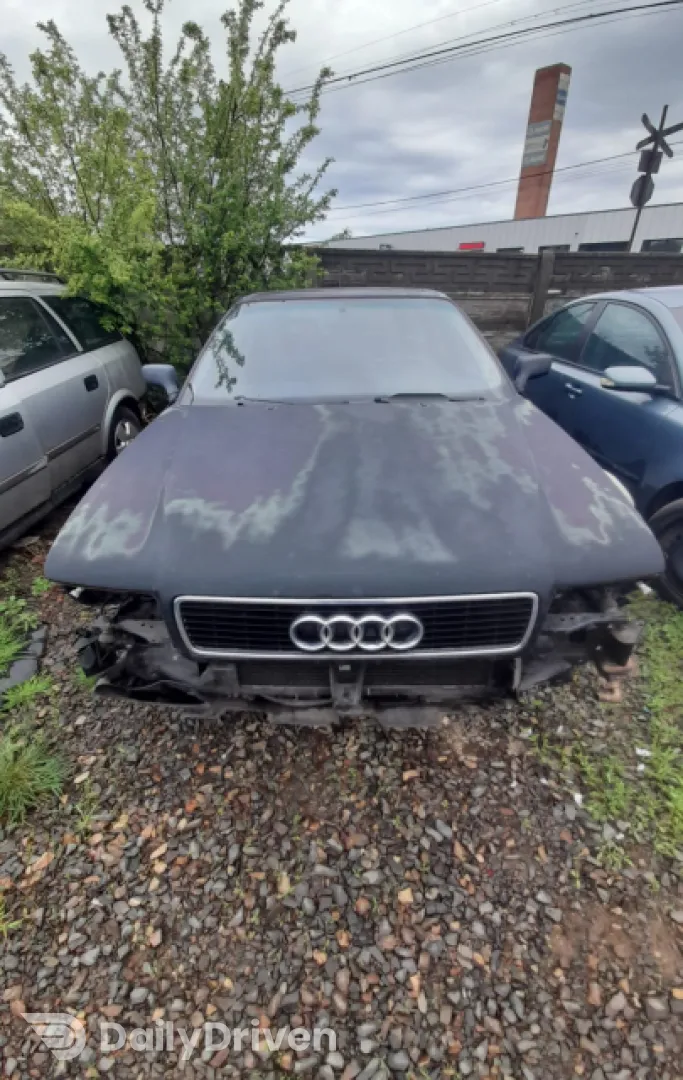 Geam fix caroserie spate dreapta Audi 80 8C/B4 [1991 - 1996] wagon 1.9 TDI MT (90 hp)