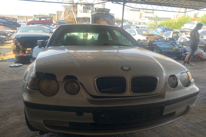 Fuzeta fata stanga BMW Seria 3 E46 [1997 - 2003] Compact hatchback 318ti MT (143 hp)