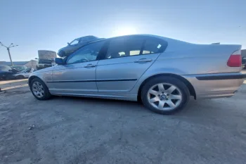 Luneta BMW Seria 3 E46 [1997 - 2003] Sedan 4-usi 320d MT (136 hp)