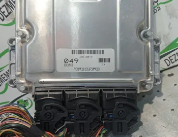 Calculator motor ECU 8200126492 Volvo S40  [facelift] [2000 - 2004] Sedan 1.9 TD MT (102 hp)