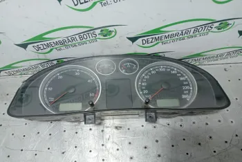 Ceasuri bord @729 Volkswagen VW Passat B5.5 [facelift] [2000 - 2005] wagon 1.9 TDI MT (101 hp)
