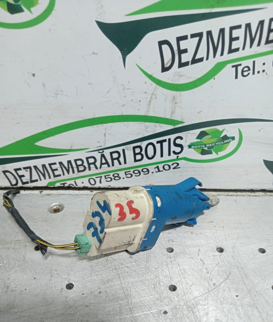 Switch pedala frana Ford Focus 2 [2004 - 2008] wagon 5-usi 1.6 TDCi MT (109 hp)