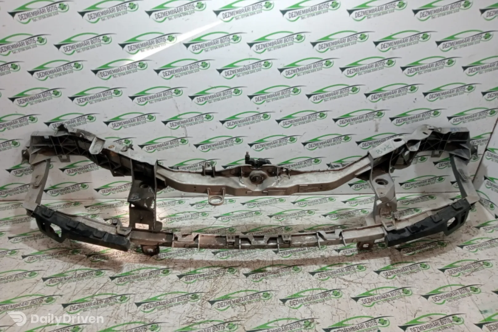 Trager / Calandru Ford Focus 2 [2004 - 2008] wagon 5-usi 1.6 TDCi MT (109 hp)