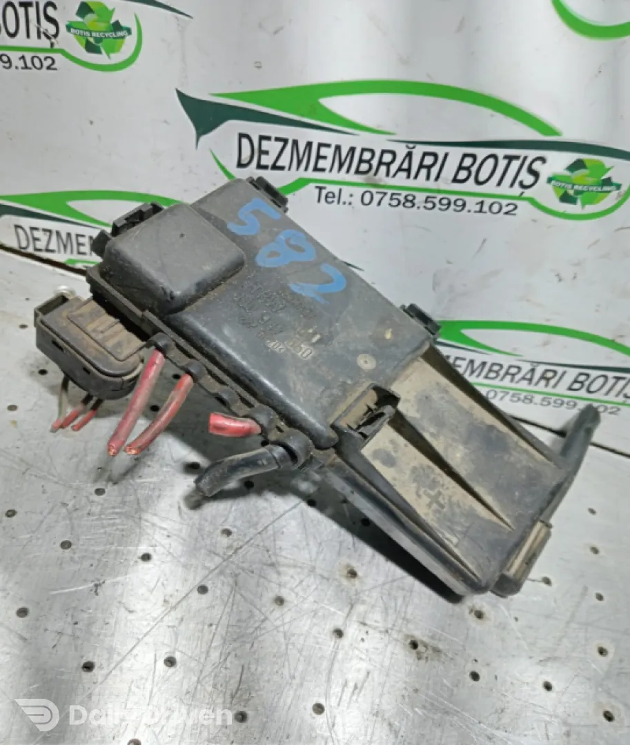 Panou sigurante motor Volkswagen VW Golf 4 [1997 - 2006] wagon 1.9 SDI MT (68 hp)