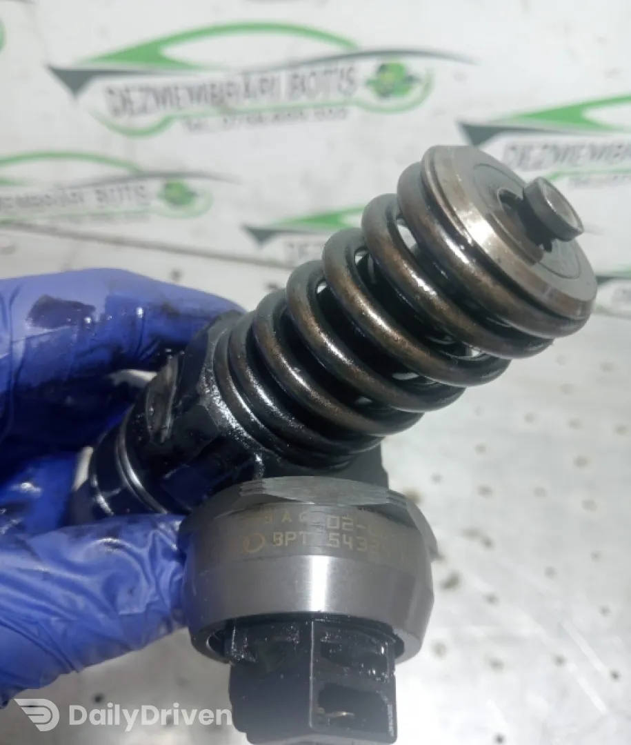 Injector Motorina Bosch 038 130 073 aq/CA Volkswagen VW Golf 4 [1997 - 2006]