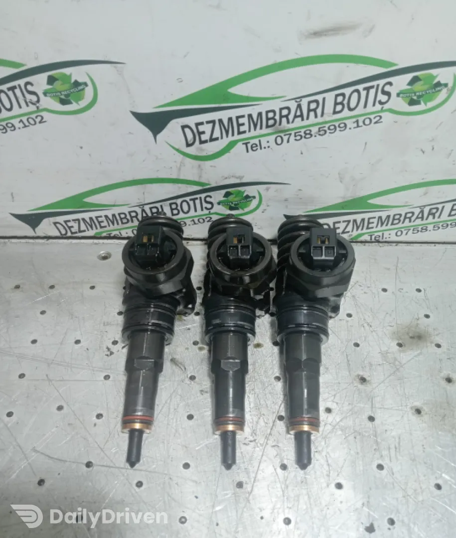 Injector Motorina Bosch 038 130 073 p_/AQ Audi A4 B5 [facelift] [2000 - 2001]