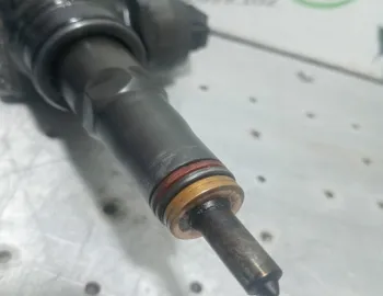 Injector Motorina Bosch 038 130 073 bx/__ Volkswagen VW Passat B5.5 [facelift] [2000 - 2005] Sedan 1.9 TDI 5MT (131 hp)