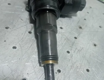 Injector Motorina Bosch 038 130 073 j_/R_ Seat Leon  1M [1999 - 2005]