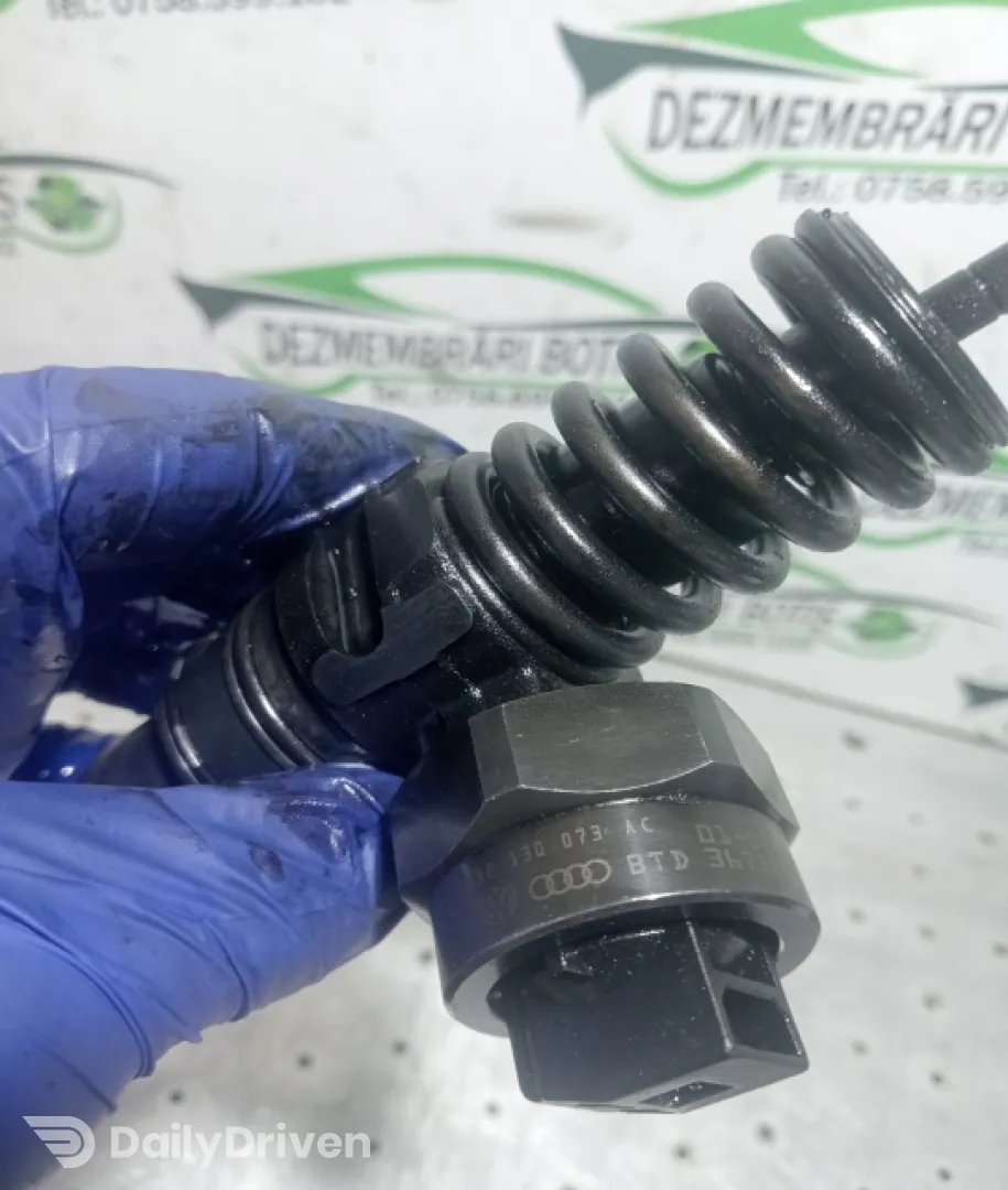 Injector motorina Bosch 038 130 073 ac/AW Volkswagen VW Golf 4 [1997 - 2006] Hatchback 5-usi 1.9 TDI MT (131 hp)