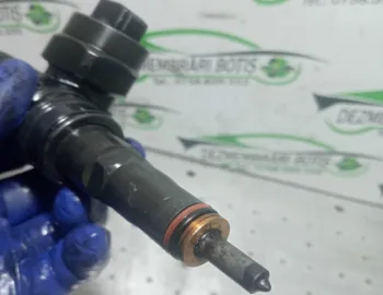 Injector motorina Bosch 038 130 073 ac/AW Volkswagen VW Passat B5.5 [facelift] [2000 - 2005]