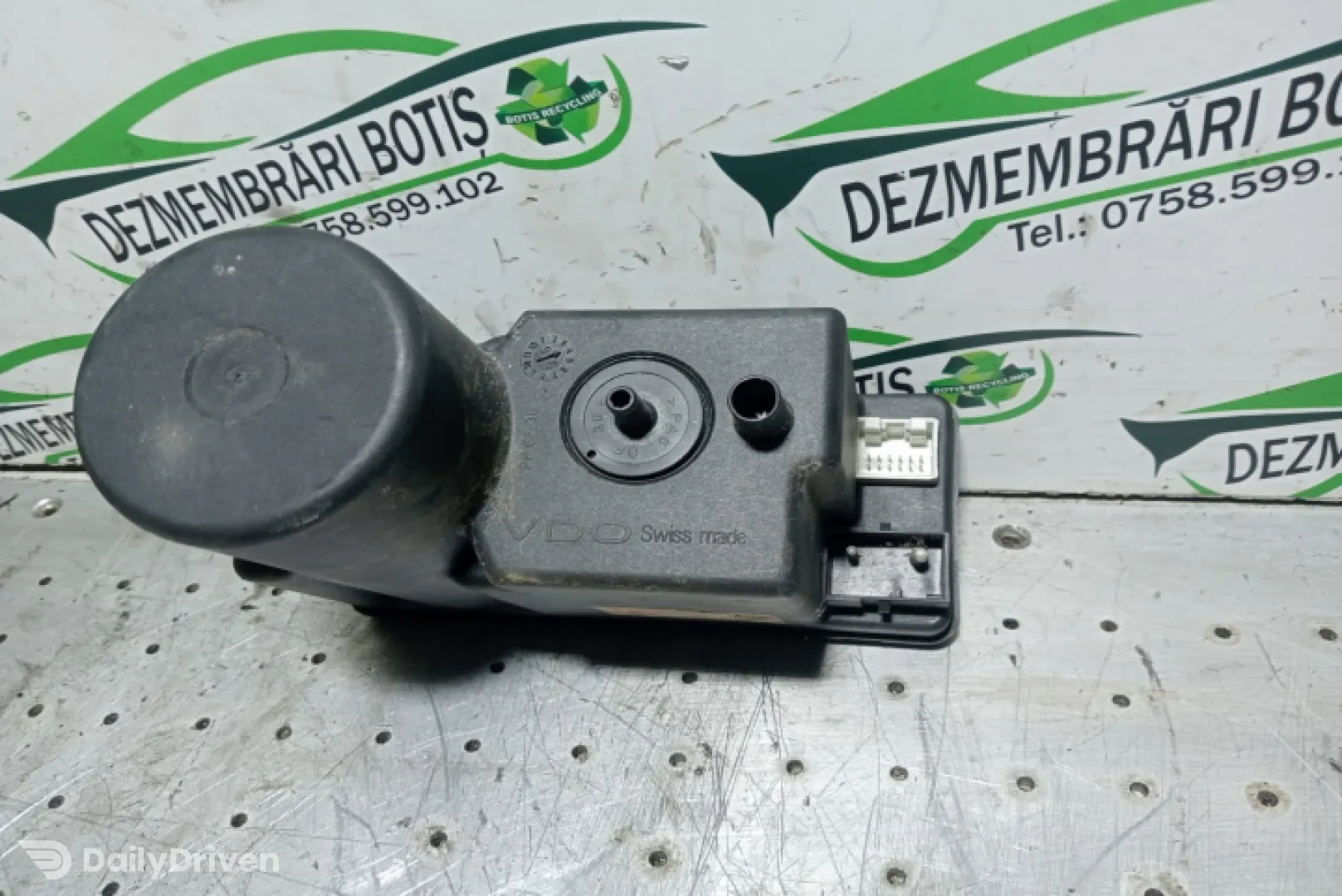 Pompa vacuum inchidere 4 A0 862 257 A Audi 80 8C/B4 [1991 - 1996] Sedan 2.0 MT (90 hp)