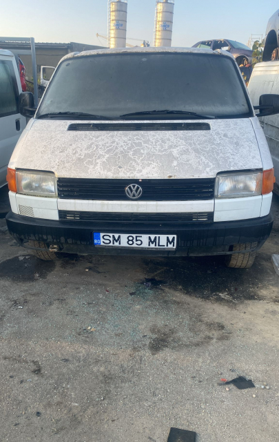 Far dreapta Volkswagen VW Transporter T4 [1990 - 2003] Minivan 4-usi 1.9 D MT (60 hp)