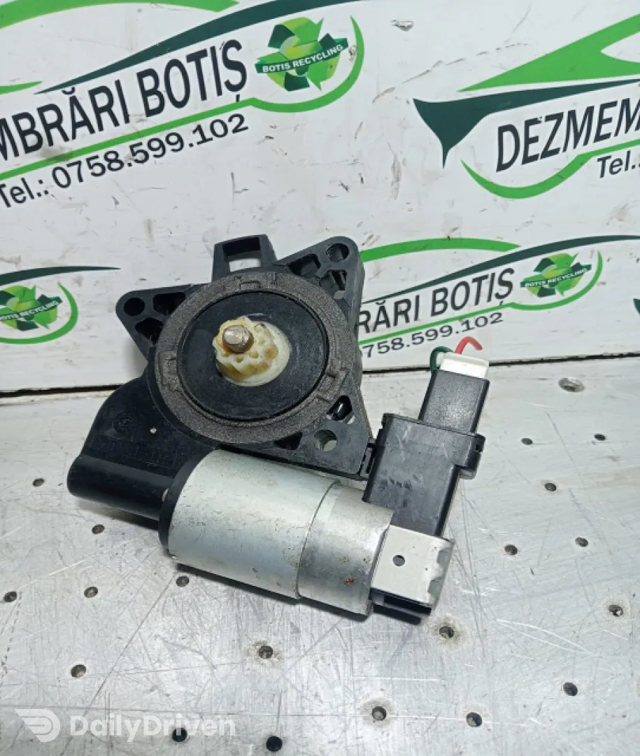 Motoras macara geam fata dreapta Ford Focus  [1998 - 2004] Sedan 4-usi 1.8 MT TDDi (90 hp)