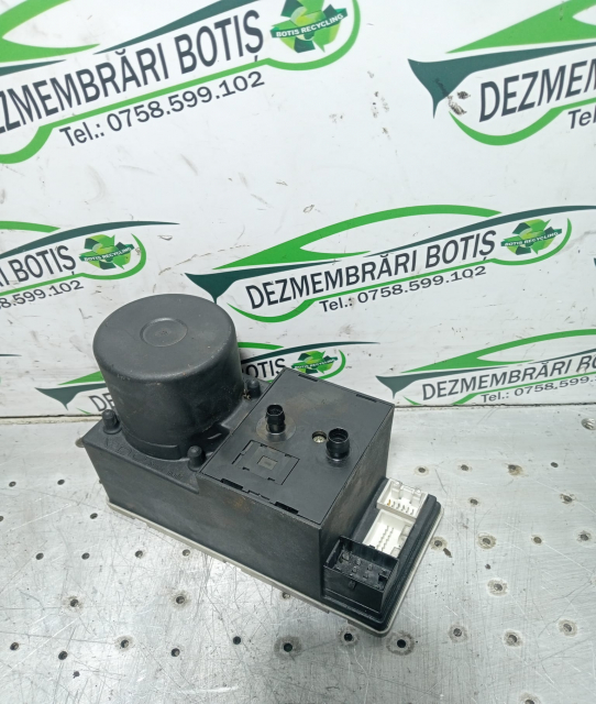Pompa vacuum inchidere 8L0 862 257 K Audi A6 4B/C5 [facelift] [2001 - 2004]