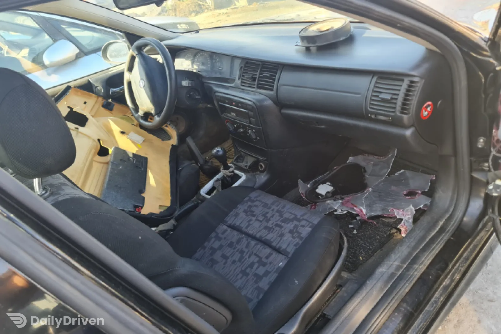 Ansamblu stergatoare parbriz volan pe stanga gm 90 504 143 Opel Vectra B [facelift] [1999 - 2002] Sedan 4-usi 1.6 MT (101 hp)