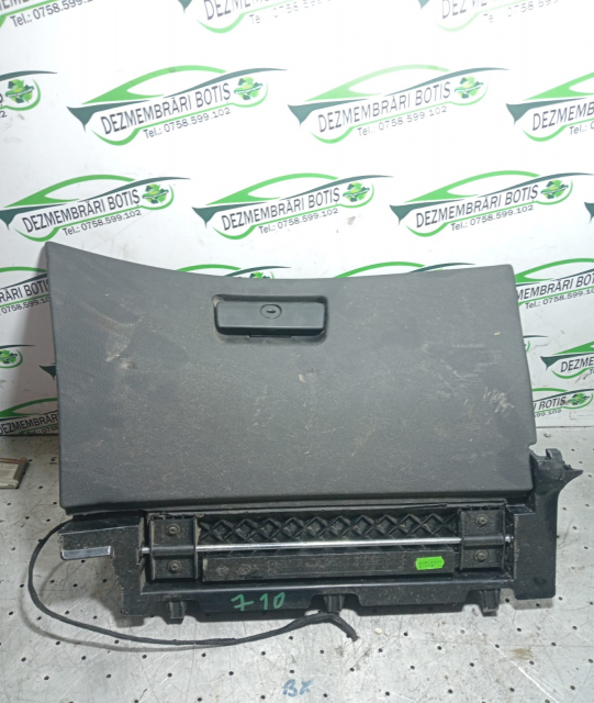 Torpedou BMW Seria 3 E46 [1997 - 2003] Compact hatchback 318ti MT (143 hp)